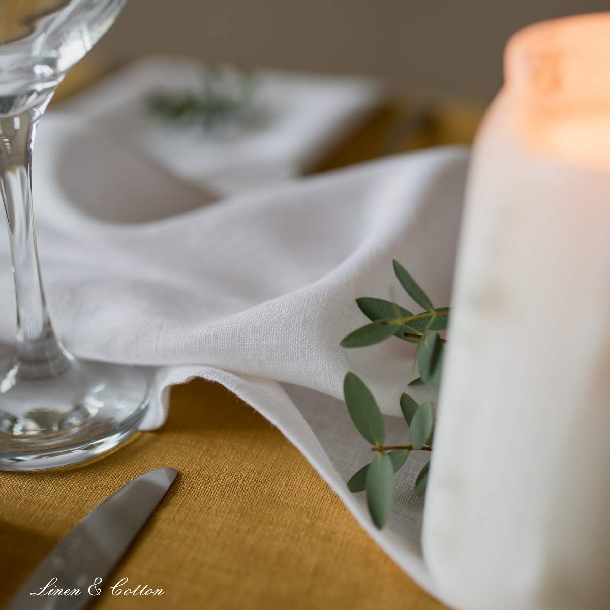 Linen & Cotton Tovaglioli di Stoffa Colorati Hygge Set di 4-100% Lino, Bianco (45 x 45 cm) Tovaglioli da Tavola Bianchi per Cucina Tavolo da Pranzo Tovaglioli Natalizi per Feste Ristorante Tessuto