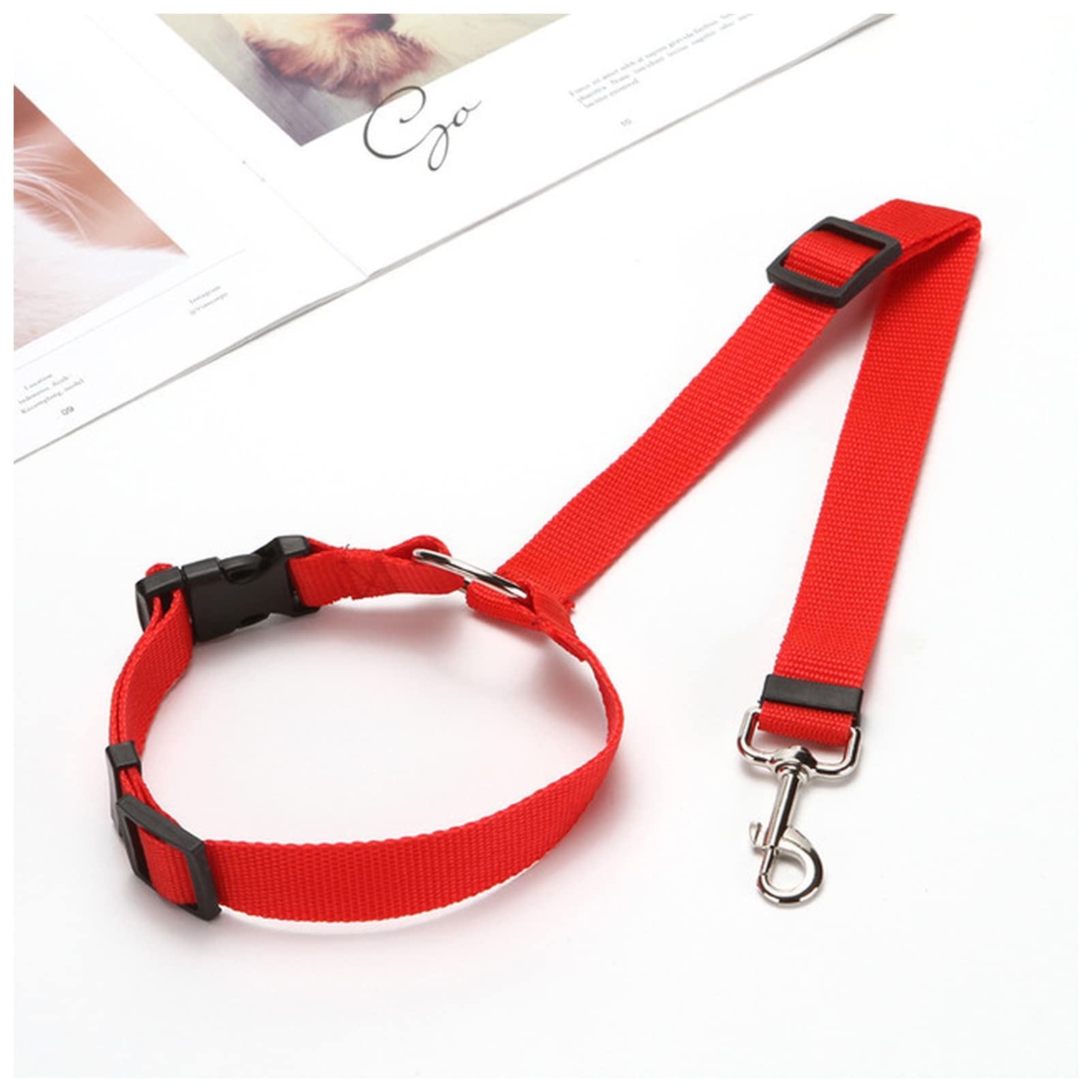 Corde De Remorquage pour Animaux De Compagnie Ceinture de sécurité de Chien de Nylon réglable Confortable Voiture d'appui-tête Laisse Réglable pour Animaux De Compagnie(Red)