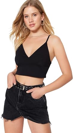 Trendyol Women's Woman Regular Fit Basic V Neck Knit Bustier Bra Pack of 1