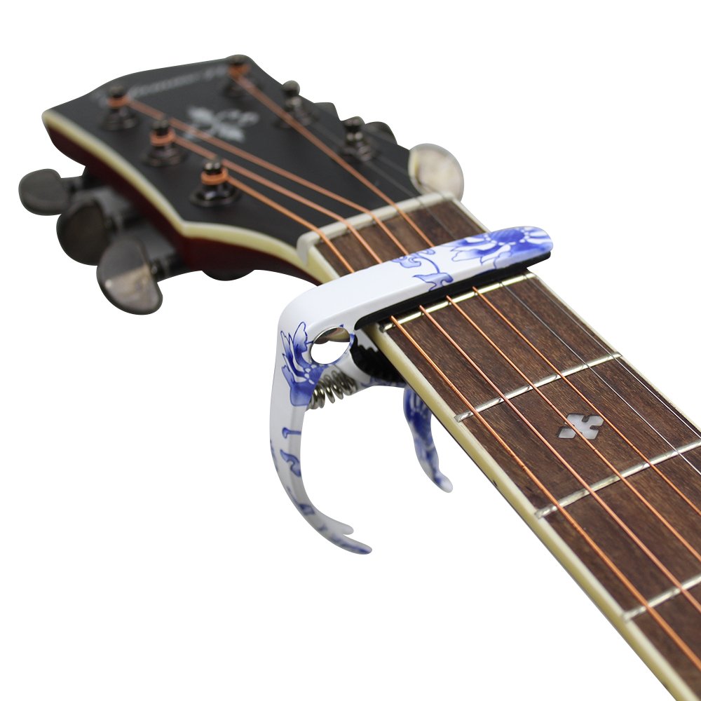 Capo for Guitar MUKE Metal Guitar Capo Clamp Quick Change Lightweight Zinc Alloy for 4 String and 6 String Acoustic Guitar, Electric Guitar, Classical Guitar, Ukulele, Banjo Capo (Blue and white porcelain)
