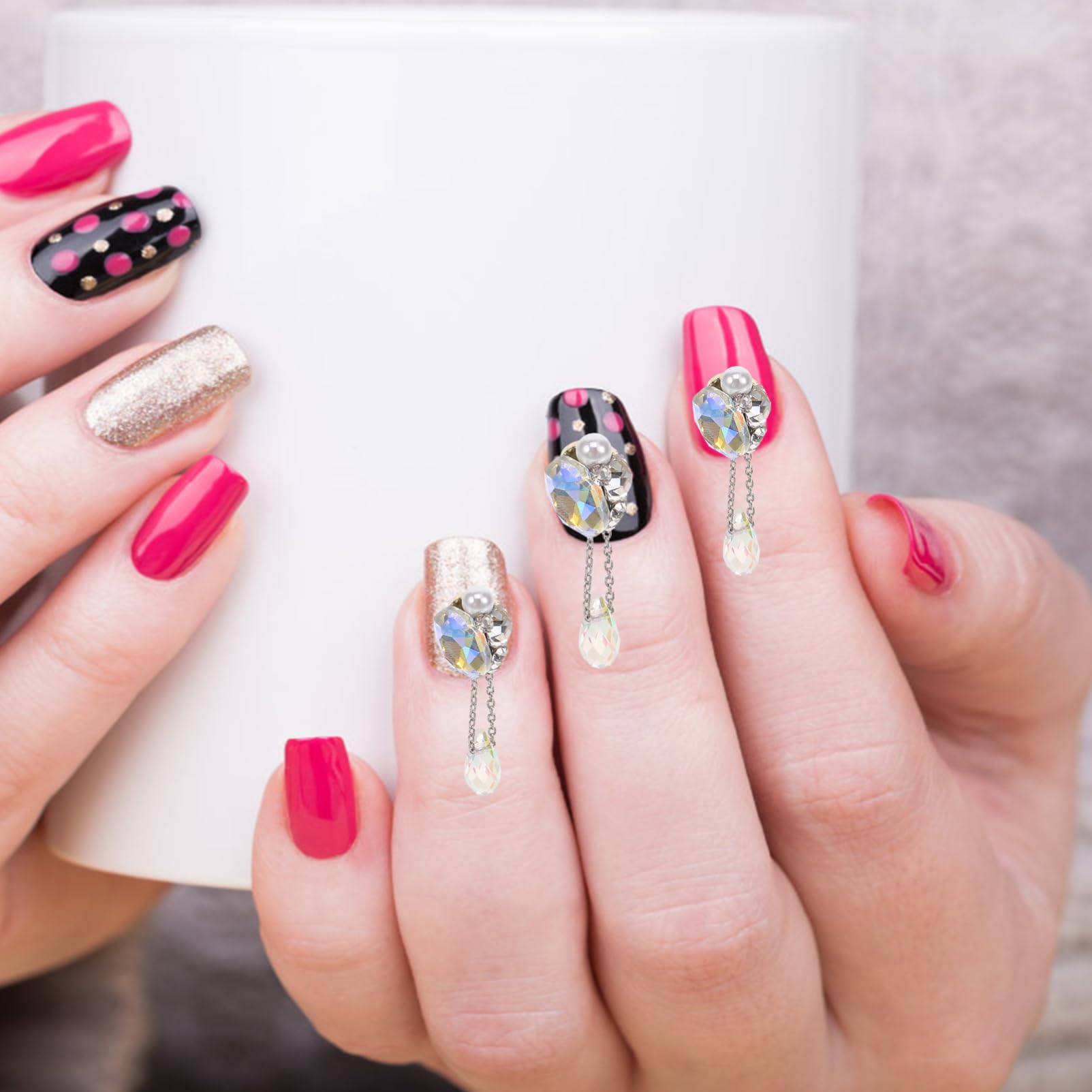 Beaupretty 4 Set Ciondoli Per Unghie Decorazioni Nail Art Uniche E Fashion Accessori Manicure Pratici E Facili Installare Per Unghie Diy Art 5 Pezzi*4