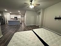 Review Image by Mariely Mariely