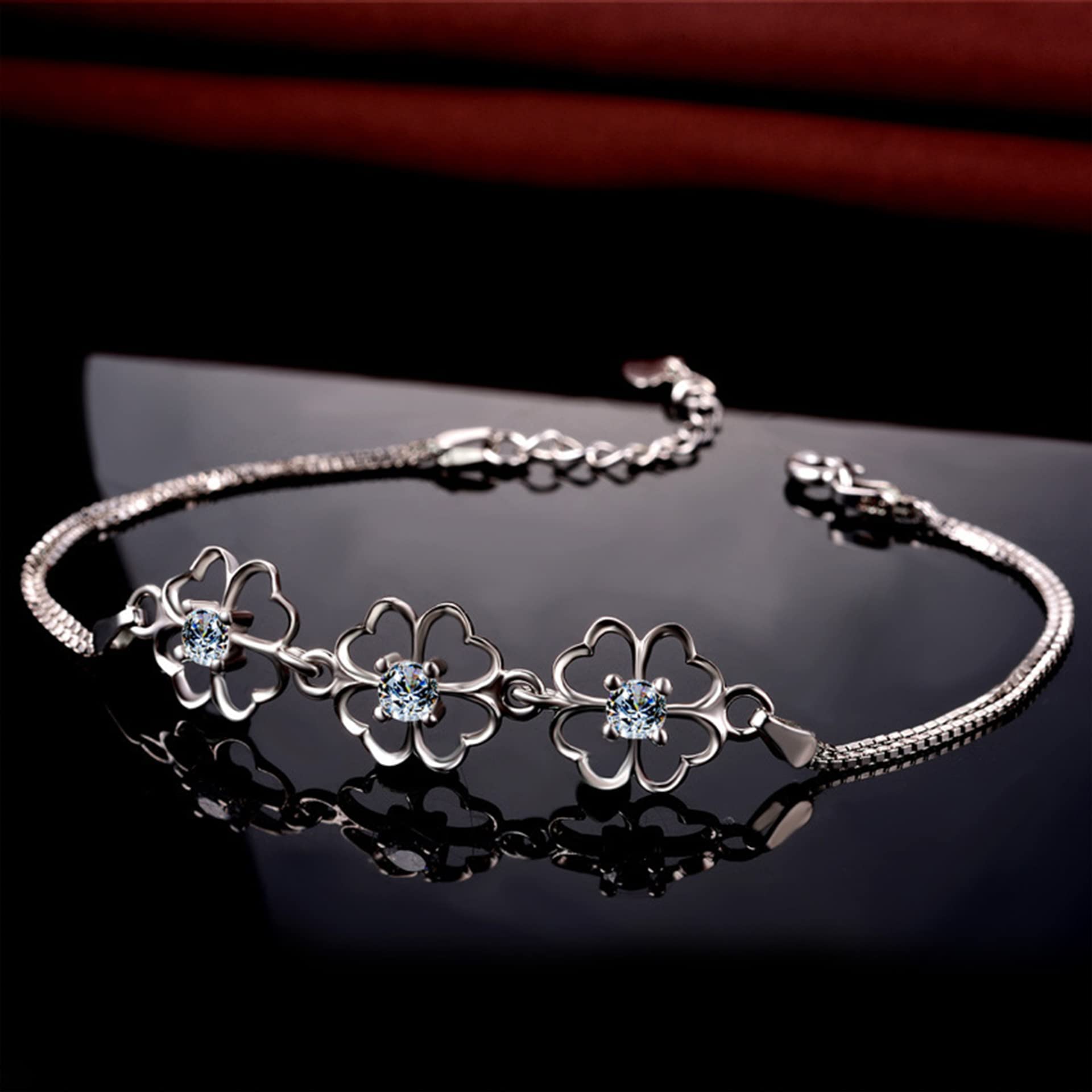 Frauen Mädchen Armband 925, einfache, Aber Elegante, glückliche Vier-Blatt-Klee-Armreifen, einstellbare Handverbindung, Kettenerweiterung