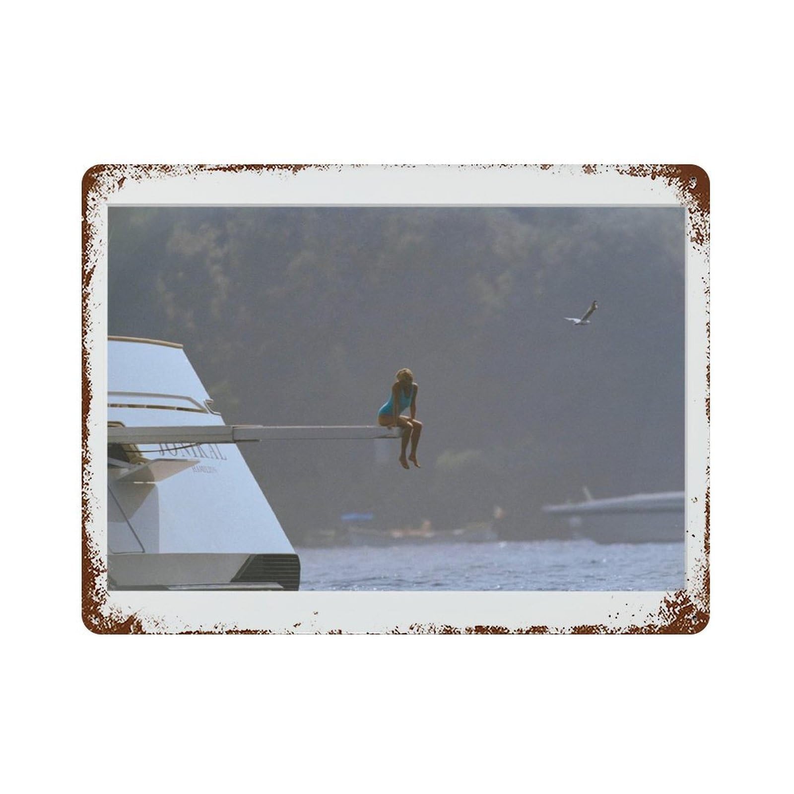 xiaoxiaoshen Princess Diana Spencer on Yacht, Portofino Italy Wall Decor Art Metal Tin Poster Modern Home Decor Art Home Bar Shop Decorations Vintage Sign 30x40cm