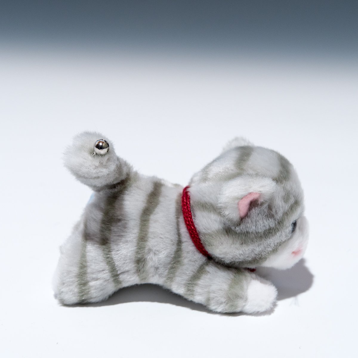 Amazon.co.jp: たけのこ シェリー這い ネコグレー ぬいぐるみ