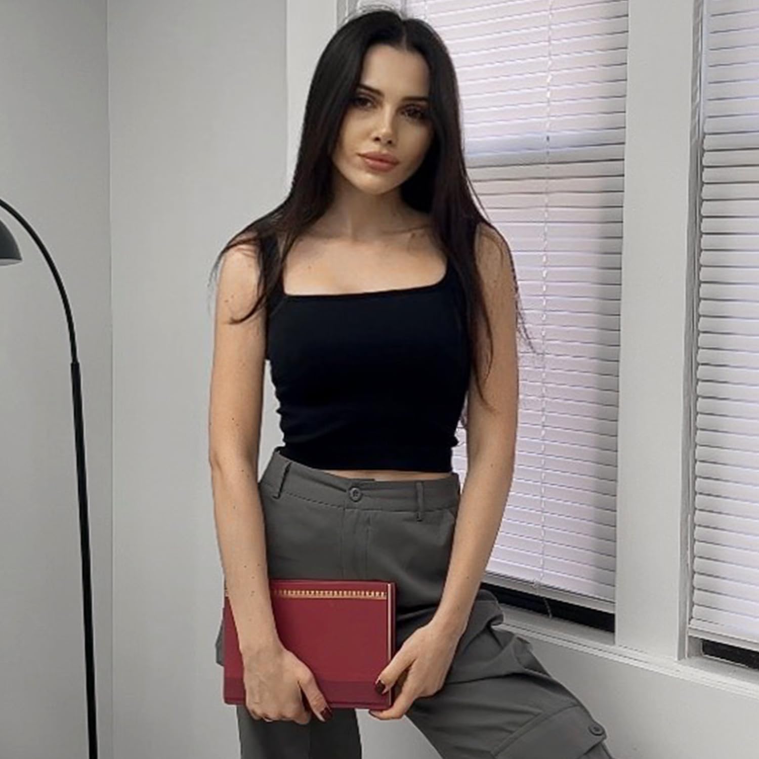 BLUELILY Women's Tank Tops Ribbed Seamless Workout Crop Tops Set Exercise Shirts Square Neck Yoga Tops for Women - Image 5