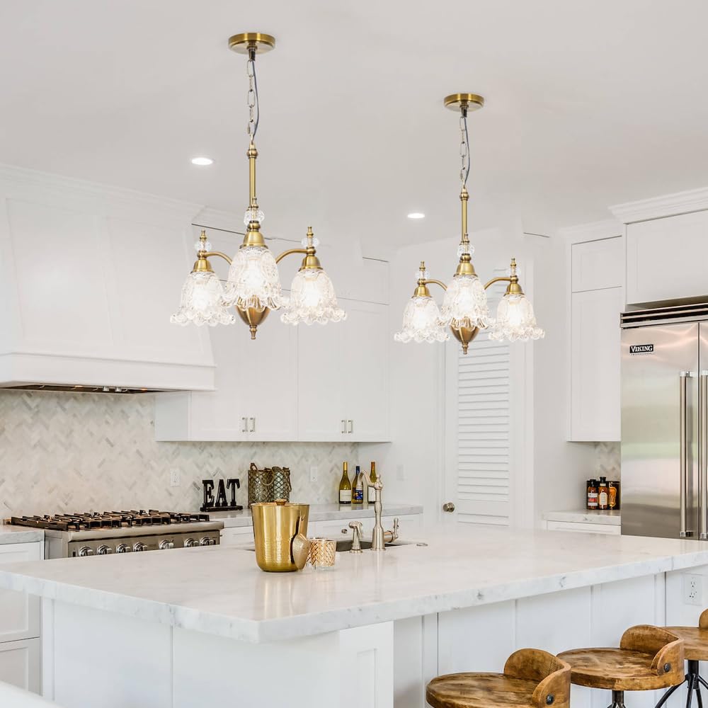 Ditoon Vintage 3 Light Chandelier, Brass Dining Room Light Fixtures Over Table, Farmhouse Glass Chandelier Ceiling Light Fixture for Kitchen, Dinning, Foyer, Bathroom, Living Room