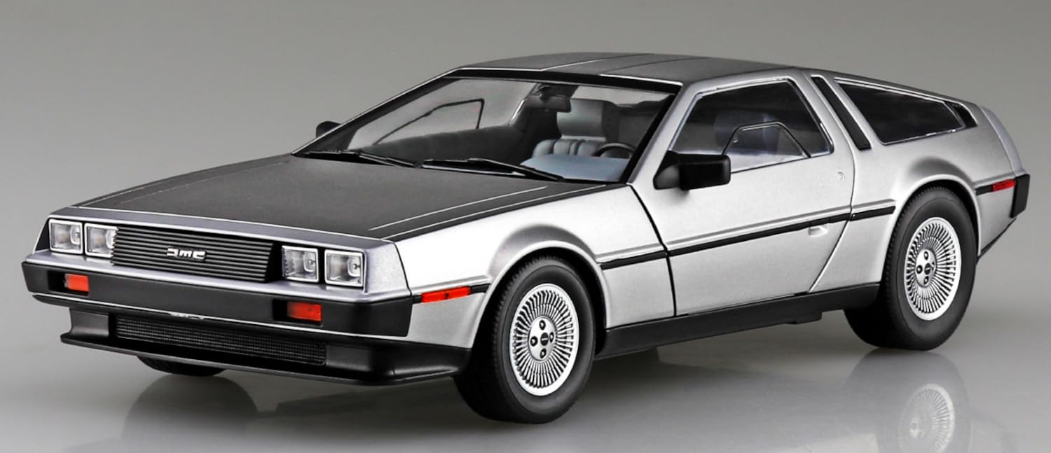 Amazon.com: Aoshima '82 DeLorian DMC-12 1:24 Scale Model Kit
