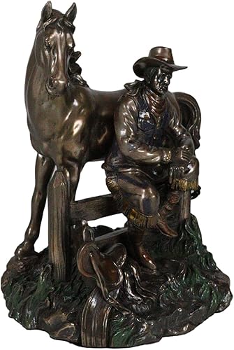Miniatura 6 de Ebros Gift Western Desert Tranquility Cowboy Resting by Fence and Stallion - Figura de caballo del viejo mundo, estatua de acento de temática