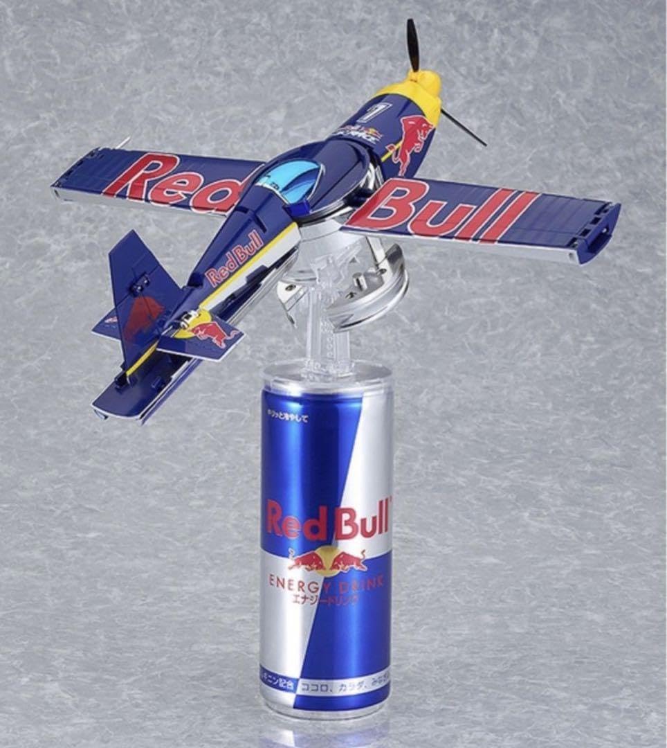 レッドブル　フィギュア　飛行機　レース　redbull 模型　トランスフォーム Amazon | レッドブル 飛行機 模型 RedBull トランスフォーム 変形