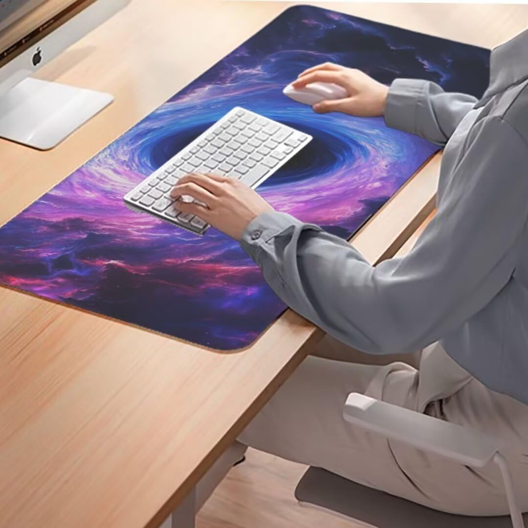 Kosmisch Mauspad 1600 x 800mm, Mousepad XXL Schreibtischunterlage Dunkel Mouse Pad, Wasserdicht und Rutschfest Gaming Mauspad, Verbessert Präzision, Gaming-Mauspads für Pc und Gaming Zubehör qw625