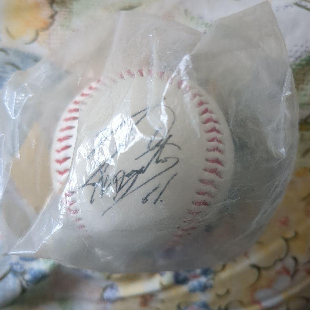坂本勇人　直筆サインボール　61 坂本勇人選手 直筆サインボール 61番 - メルカリ
