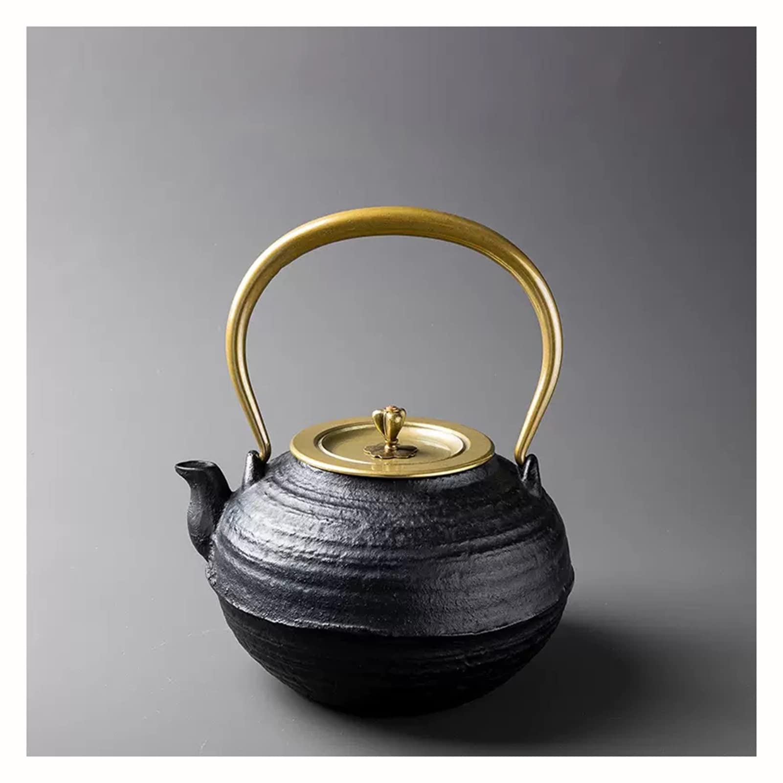 TYUHDUYUR Japanese Cast Iron Teapot Tea Kettle Cast Iron Teapot with Copper Handle for Black Tea as a Gift,Japanese Healthy Kettle (1)