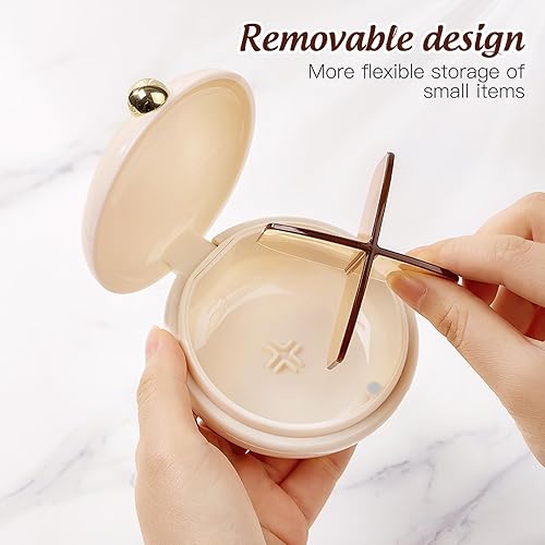 Vista 6 de iplusmile Organizador de pastillas de viaje, 4 compartimentos, pastillero portátil, caja de contenedor de medicina diaria para vitaminas, Beige