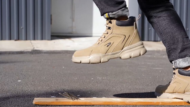 30センチ‼︎ 履き心地抜群です‼︎ Reebok 靴 シューズ リーボック カジュアルスニーカー コート