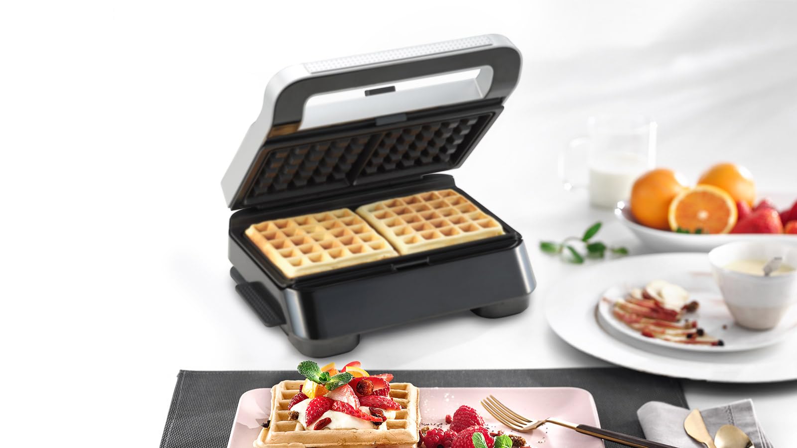 Braun SnackMaker 5 SM5006, Toaster mit Grill- und Waffelplatten, Waffelmaker mit Aluminiumgussplatten, herausnehmbaren Platten und Auffangschale für Spülmaschine, 800 W, Silber