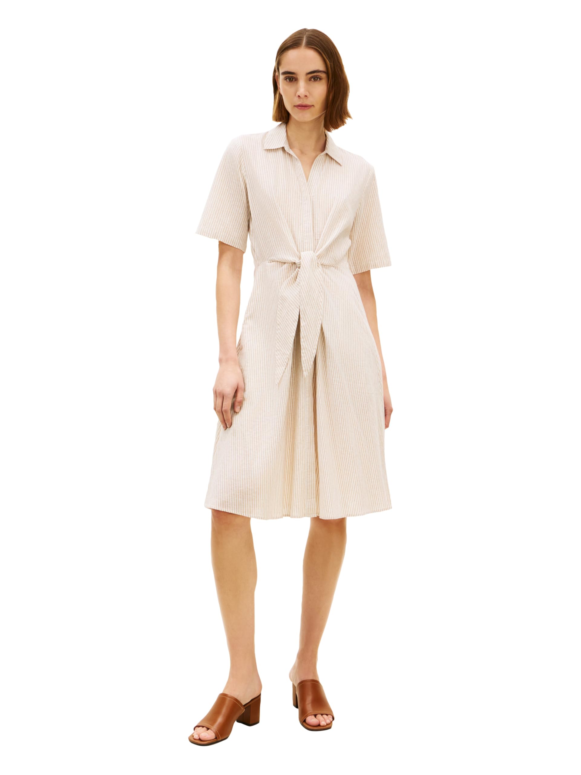 

                                                    Tommy Hilfiger Women's Belted Linen Knot Short Sle