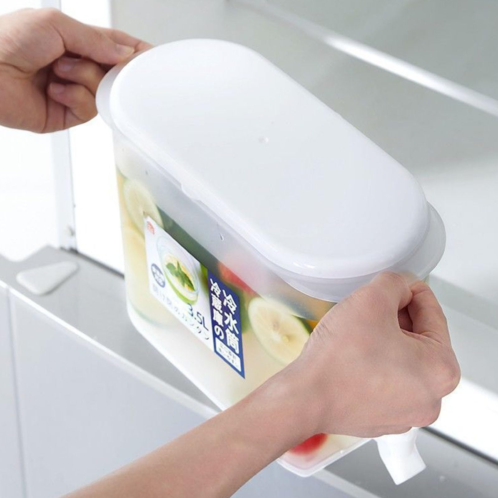 3.5L Getränkespender Kühlschrank Wasserspender mit Wasserhahn Kühlschrank Flüssigkeitsspender Kunststoff Kaltgetränke-Saft Getränkespender Krug für Milch, Eis, Tee, Cocktail, Saft, Limonade, kaltes