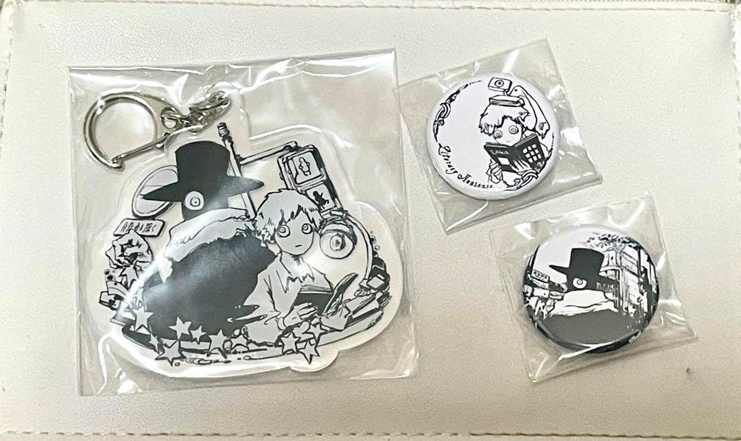 💫はらぺこ商店×ヴィレヴァン💫 新潟にもEveくんのはらぺこ商店が上陸‼️ 3/1〜4/5まで期間限定ではらぺこ商店のグッズを販売いたします🐻💕  はらぺこ商店の人気商品がそろってますよ〜 Eve×Sou「蒼」のCDも入口で展開中⭐️遊びに来てね🤡 #はらぺこ商店 #ヴィレッジ ... Eve はらぺこ商店 グッズ J