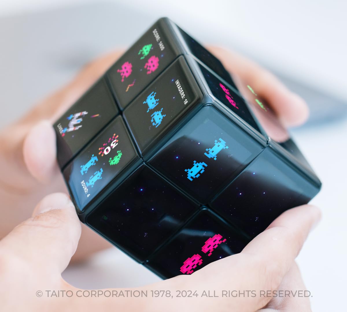 Amazon.co.jp: WOWCube System Space Invaders™ キューブ版