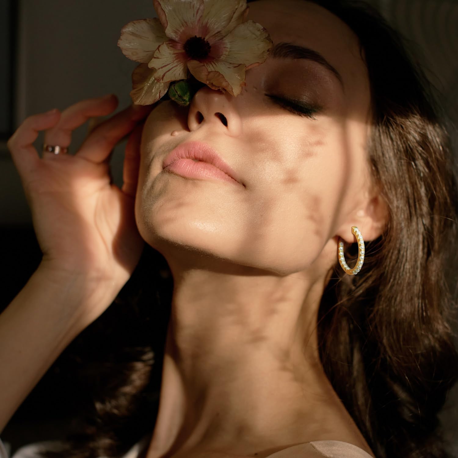 Pearl Earrings for Women Gold Pearl Earrings Hoop Earring for Women 14K Gold Hoop Earring Huggie Hoops 20/30mm