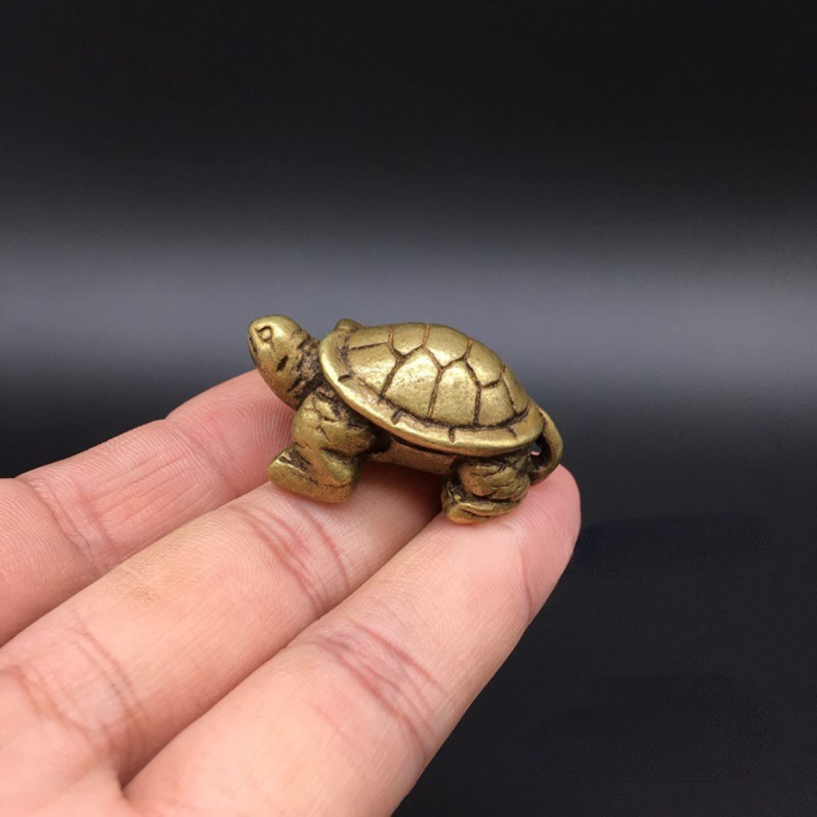 NGDFGR Brass Turtle Miniature Figurines,Animal Tortoise Statue Model Crafts Desktop Ornament Home Sand Table Garden Study Fengshui Decor Accessories Paperweight Keychain Pendant