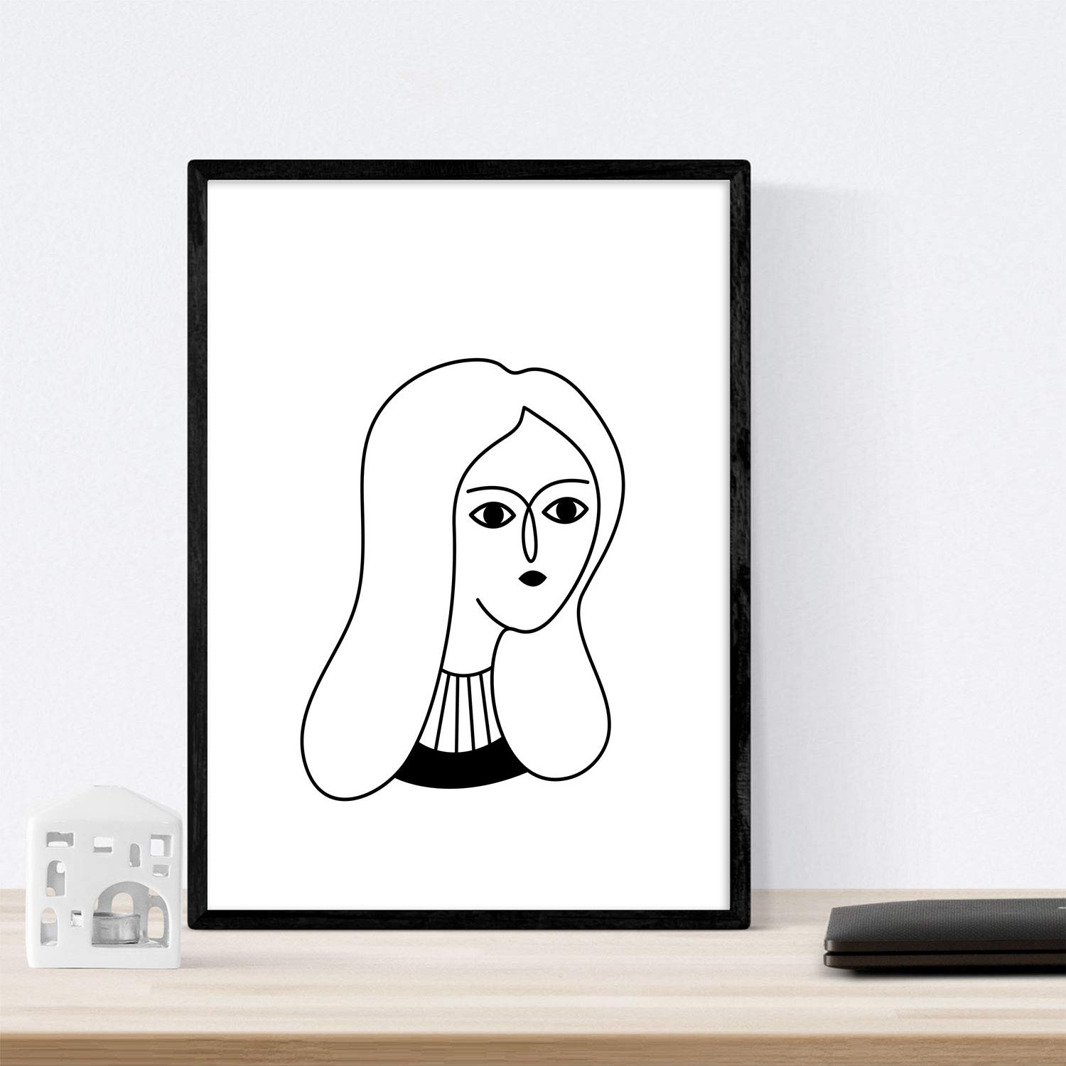 Nacnic Set of 4 sheets Four women. Posters with drawings of women. A3 size unframed - Image 2
