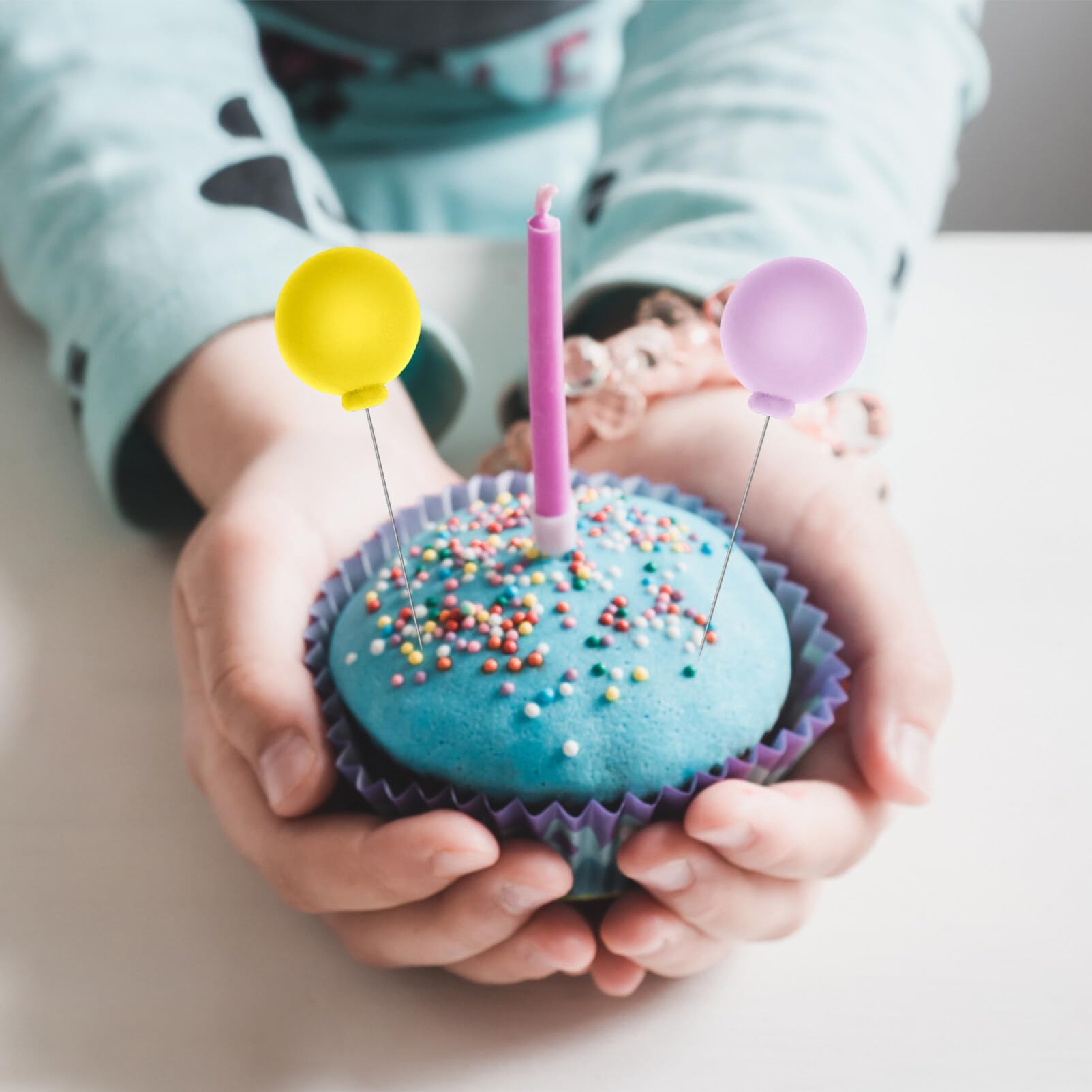 ibasenice 30 Pièces Boules Décoratives en Mousse de Ballon Miniatures pour Décoration Gâteau Anniversaire Baby Shower