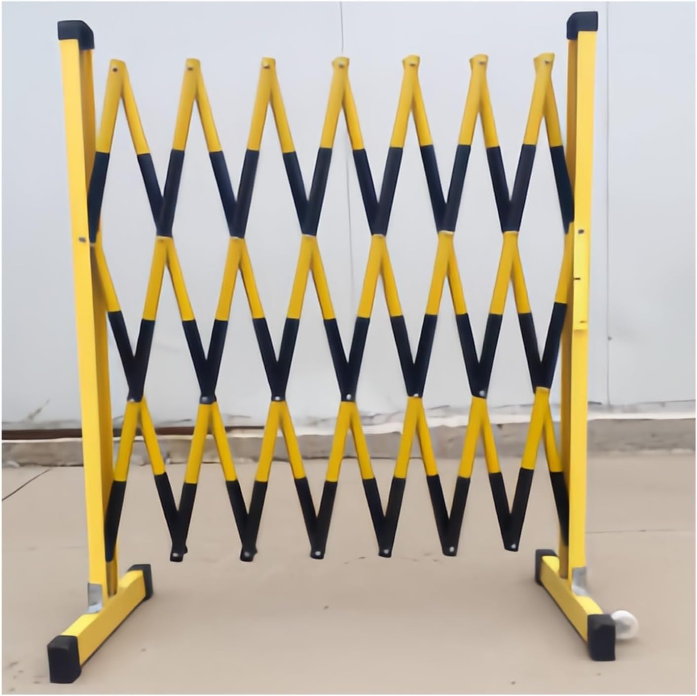 GDMDPTE Expandable Barricade Fence with Casters, Retractable FRP Traffic Barriers for Construction Sites and Subways