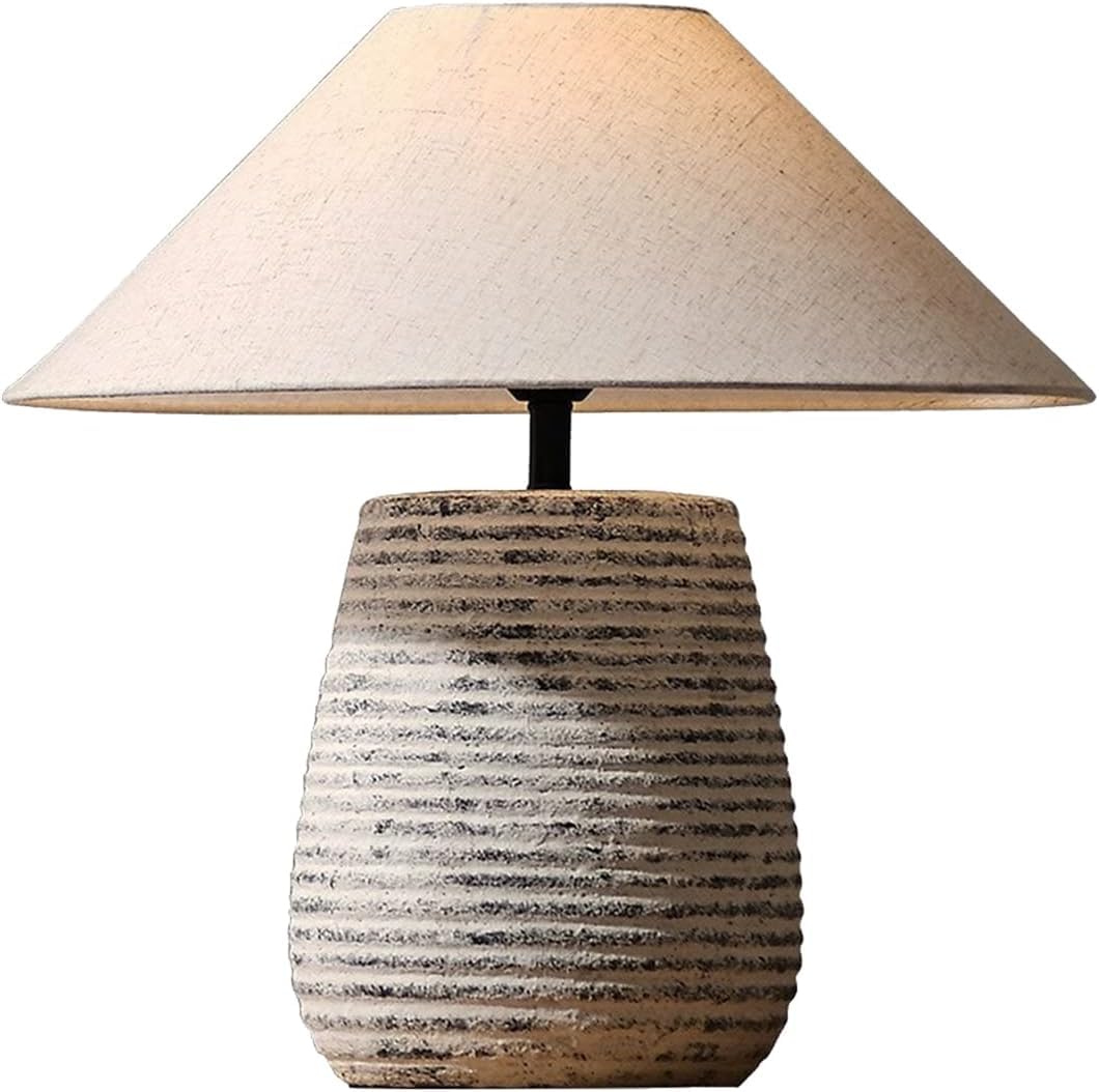 SANBDDLYY Vintage Distressed Ceramic Pot Table Lamp - White Farmhouse Jug Design Fabric Shade for Bedroom, Living Room, and Office