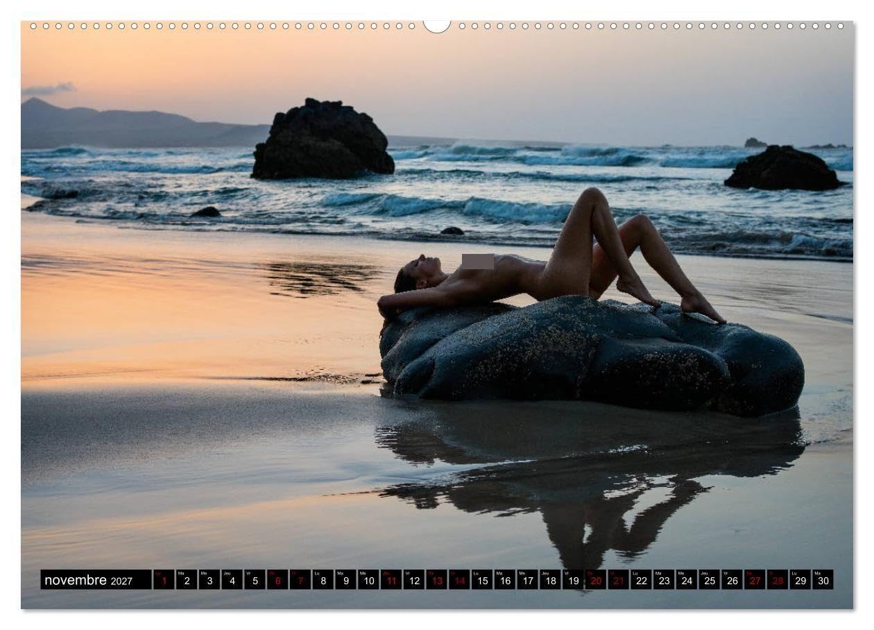 Lanzarote et le nu (Calendrier mural haut de gamme 2027 DIN A2 vertical), CALVENDO calendrier mensuel: Photos érotiques dans la nature de l'Île de Lanzarote