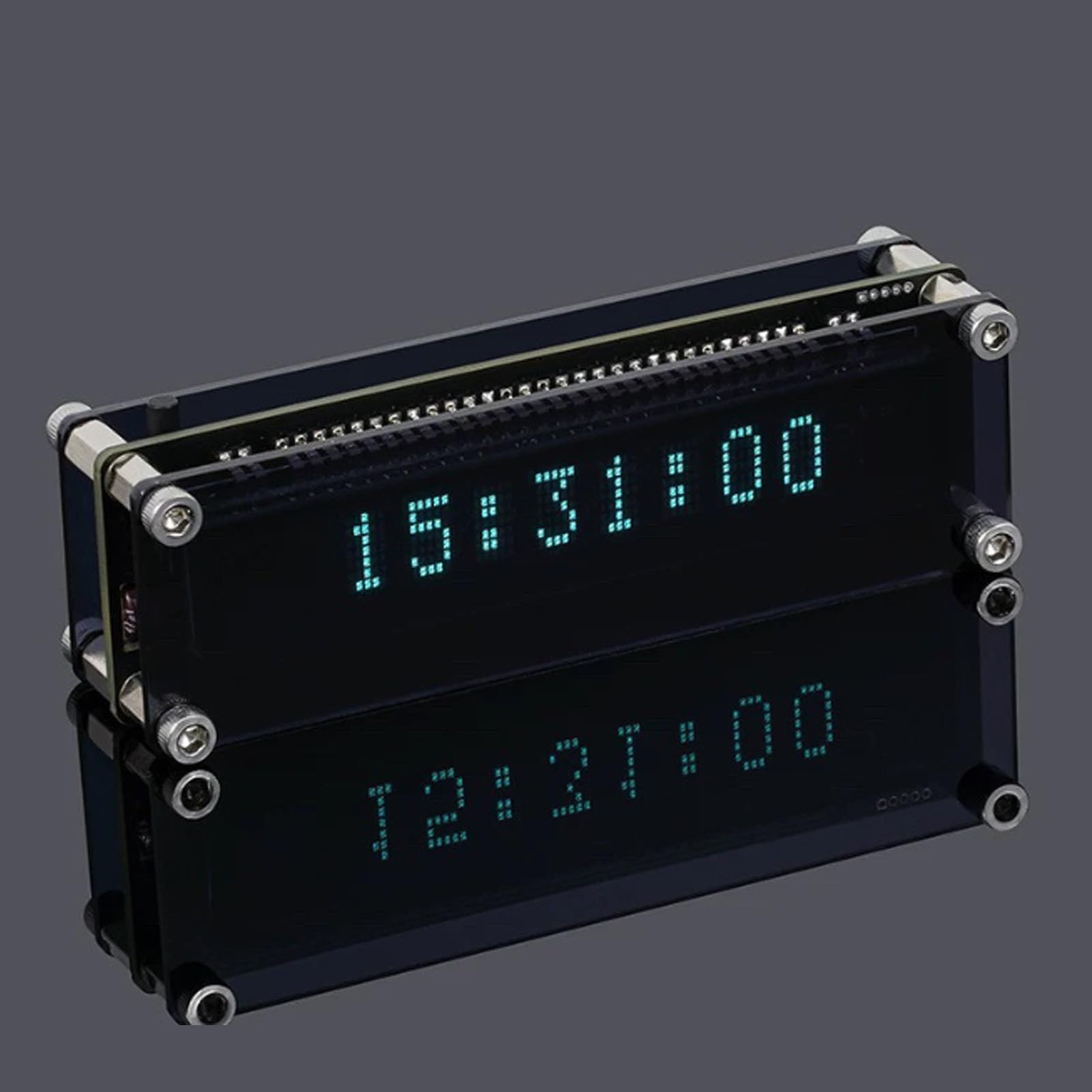 Fabater Horloge Numérique de Configuration de Jeu Cyberpunk, Horloge de Bureau, Connexion WiFi, écran Fluorescent à luminosité Réglable, Pixel Art pour Salle de Jeu et Décoration