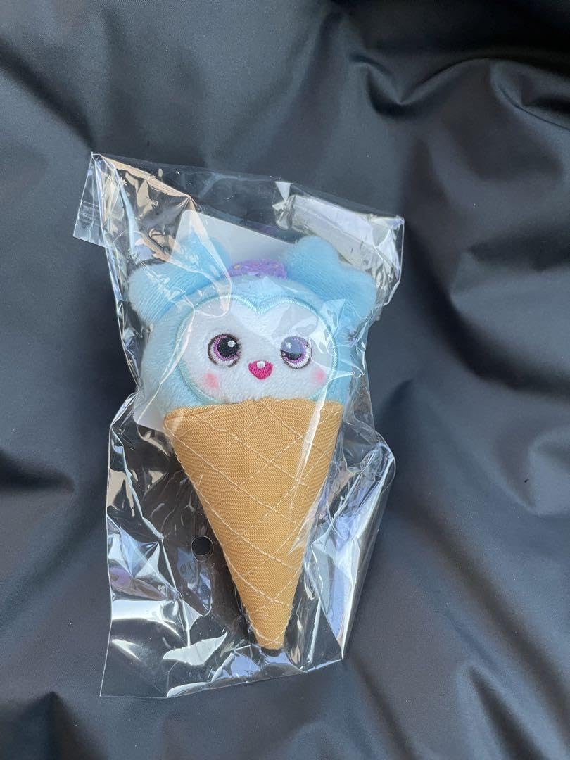 Amazon.co.jp: TWICE ナヨン アイスぬいぐるみバッチ : おもちゃ