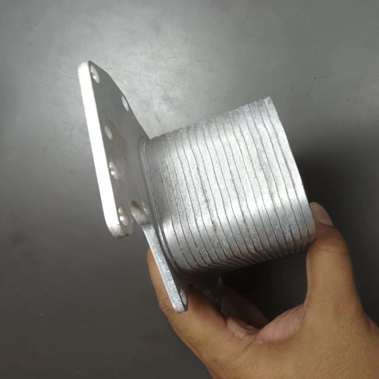 Engine Oil Cooler 059117021J 059 117 021J, Compatible with Q7diesel