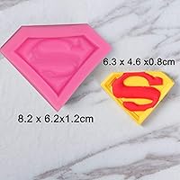 Vista 4 de Paquete de 7 moldes de silicona de superhéroes para fondant de caramelo y chocolate para decoración de pasteles