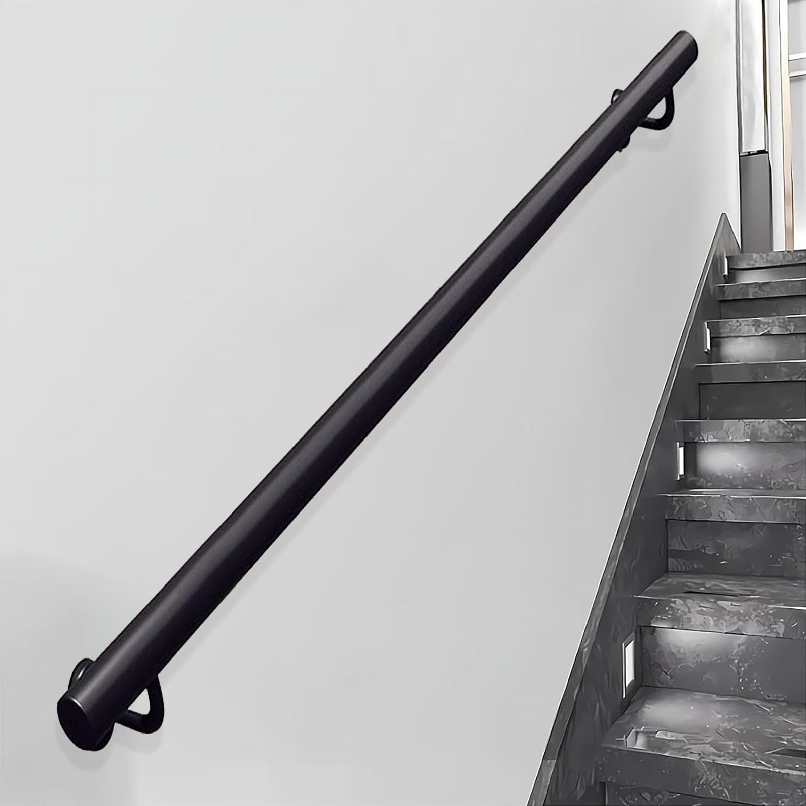Rampe d'escalier robuste en fer forgé mural pour une sécurité maximale