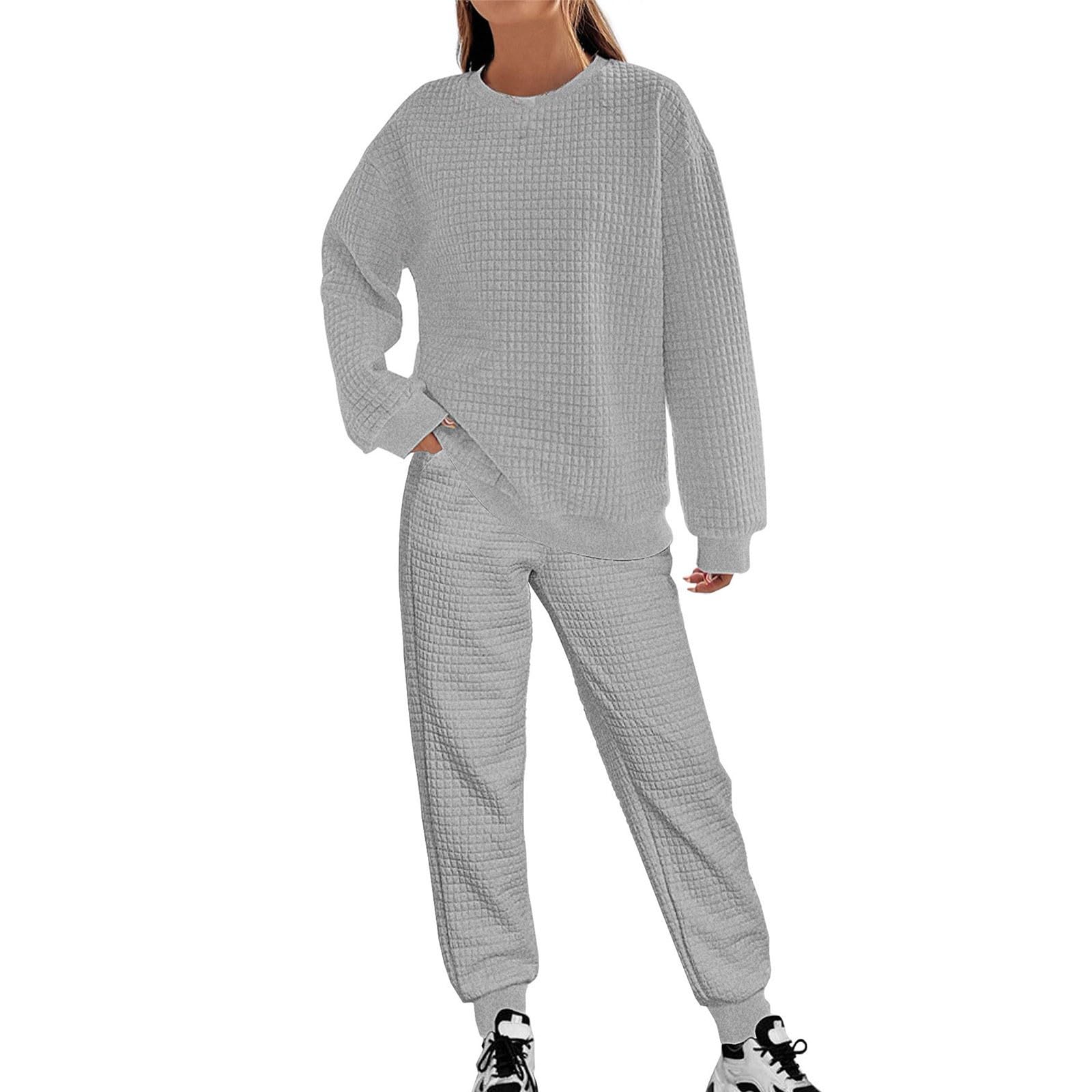Ensemble de pyjama 2 pièces à carreaux pour femme | Haut à manches longues et col rond et pantalon de pyjama douillet uni élastique