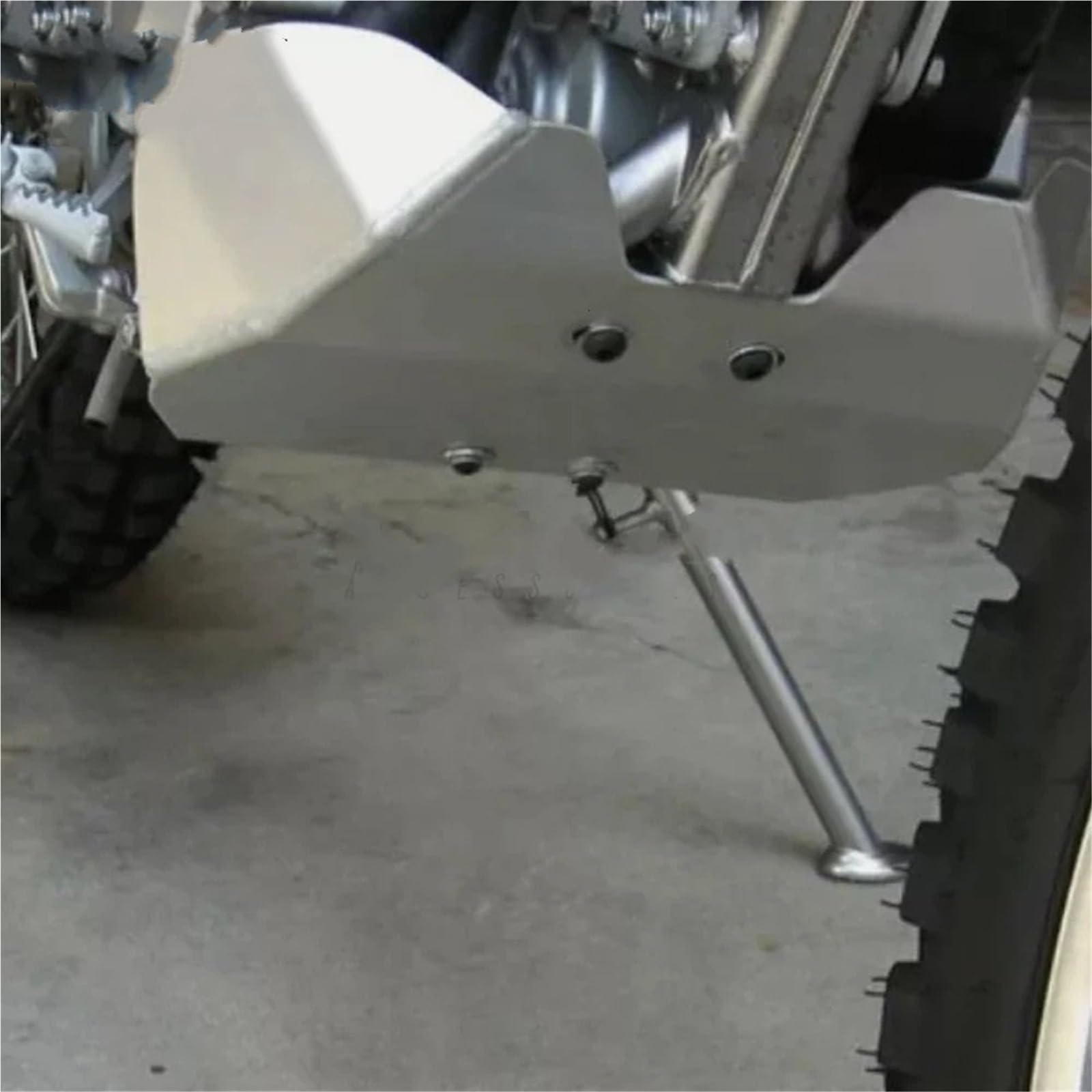 Płyta Podwozia Motocykla Podwozie Spoiler Płyta ochronna silnika pasuje do Kawasaki KLX300 i Dual Sport KLX300R 2020-2024 Osłona silnika Osłona ochronna podwozia(Silver)