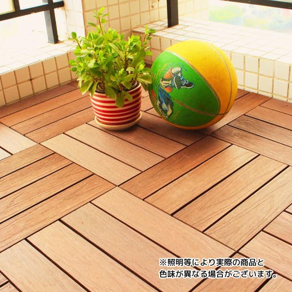 Amazon | ウッドデッキタイル 300mm×300mm チーク 11枚入り / 人工木