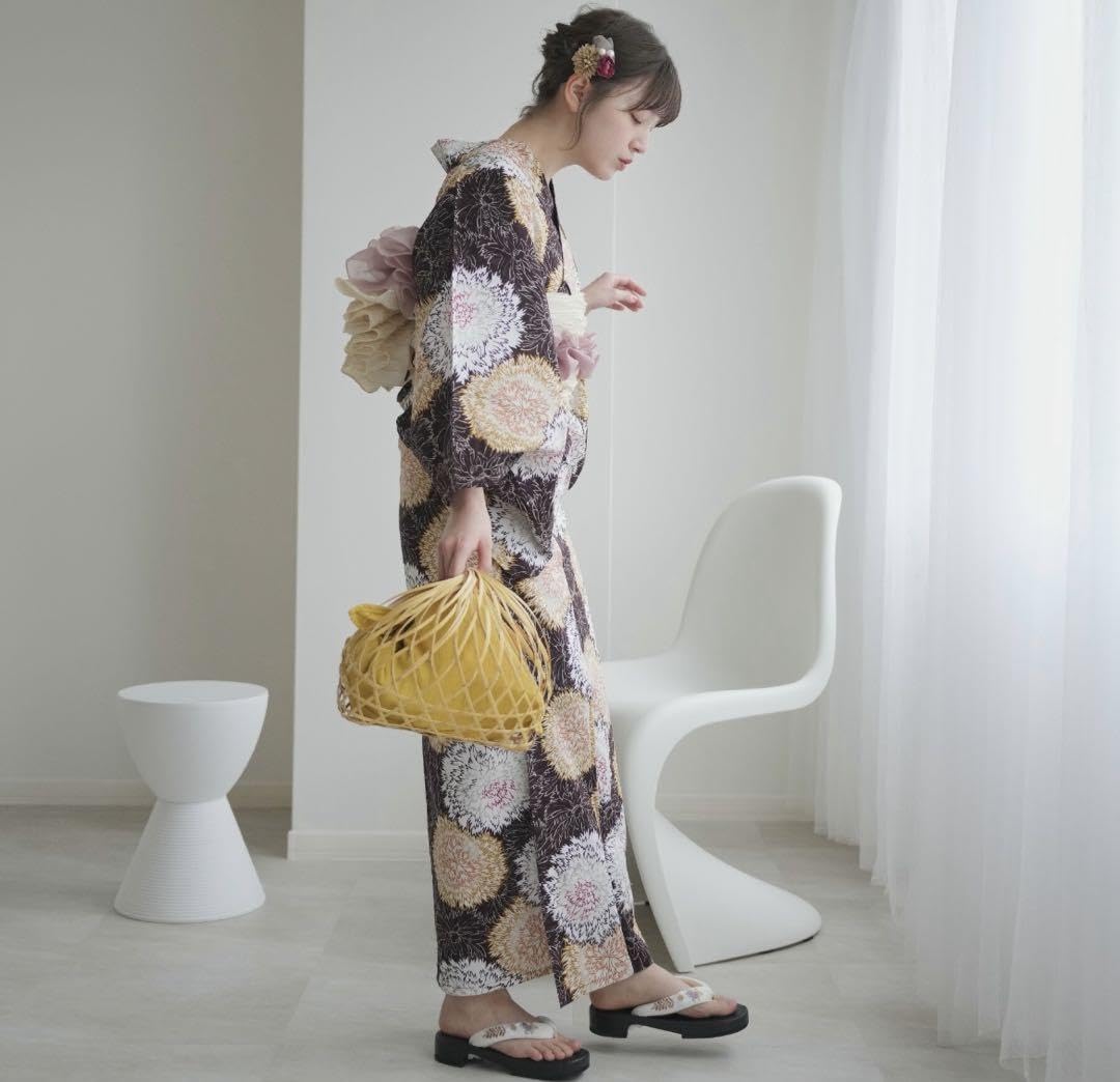 ✅新品【紫鳶に敷き詰めた花】 utatane ウタタネ 浴衣単品 Amazon.co.jp: utatane 高級変わり織 浴衣3点セット 紫鳶に敷き詰めた