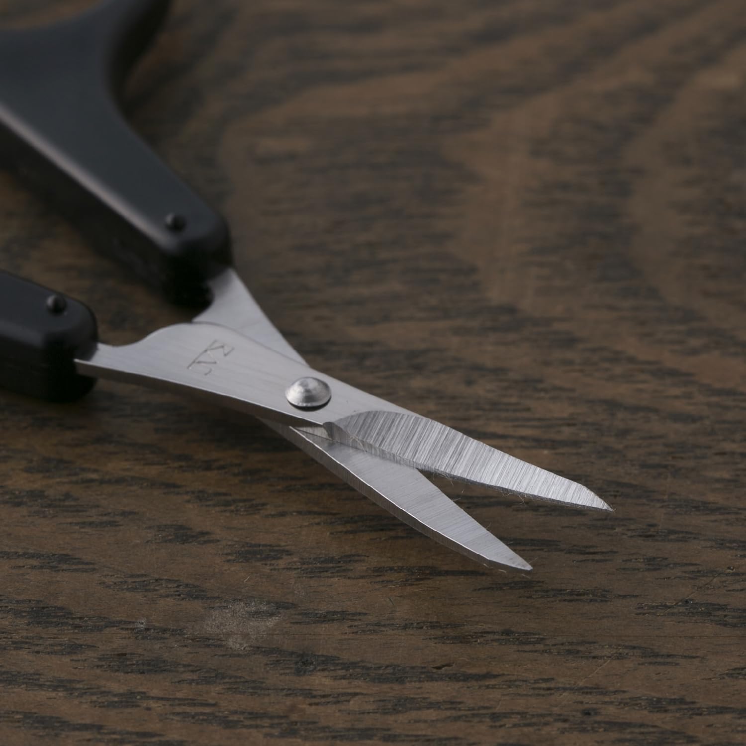 Amazon | 貝印 KAI 関孫六 薄刃ハサミ ステンレス キャップ付 眉毛