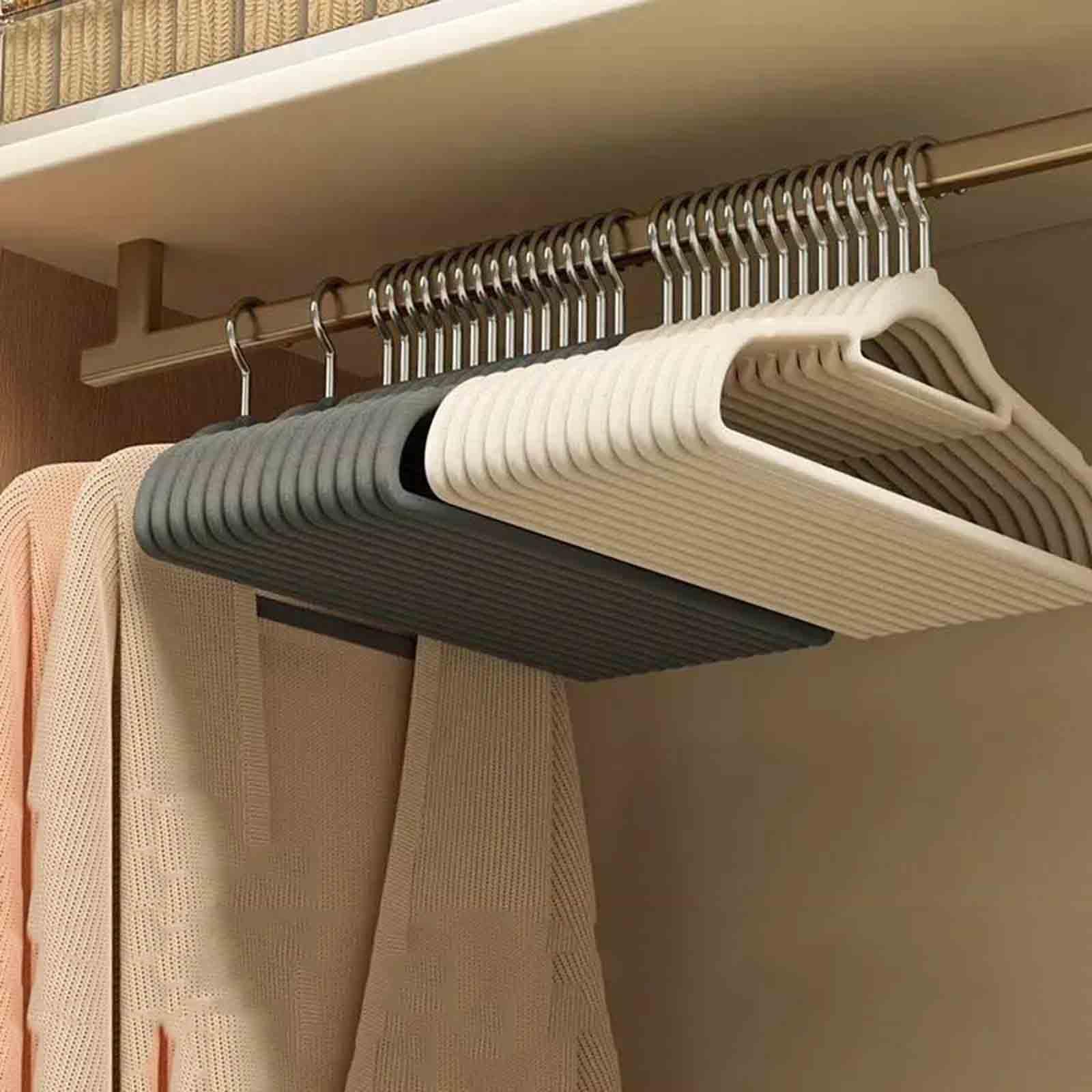 Plastikowe wieszaki na ubrania dla dorosłych, 10 szt., aksamitne wieszaki, oszczędzające miejsce, obrotowy hak, antypoślizgowy, do przechowywania ubrań, akademik, antykorozyjne, czarne, 41,5 x 22,5 cm