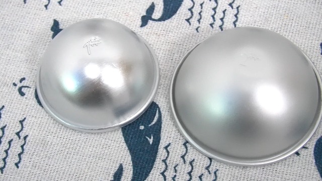 Stampo Per Bombe Da Bagno In Alluminio – 18 Pezzi, 3 Misure (4.5/5.5/6.5 Cm), Kit Fai Da Te, Rivestimento Antiaderente