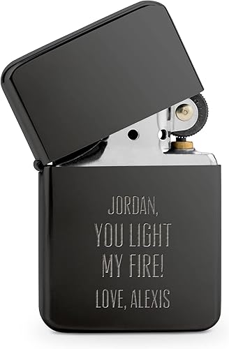 Weddingstar Encendedor personalizado de metal a prueba de viento personalizado negro plomizo - You Light My Fire Grabado