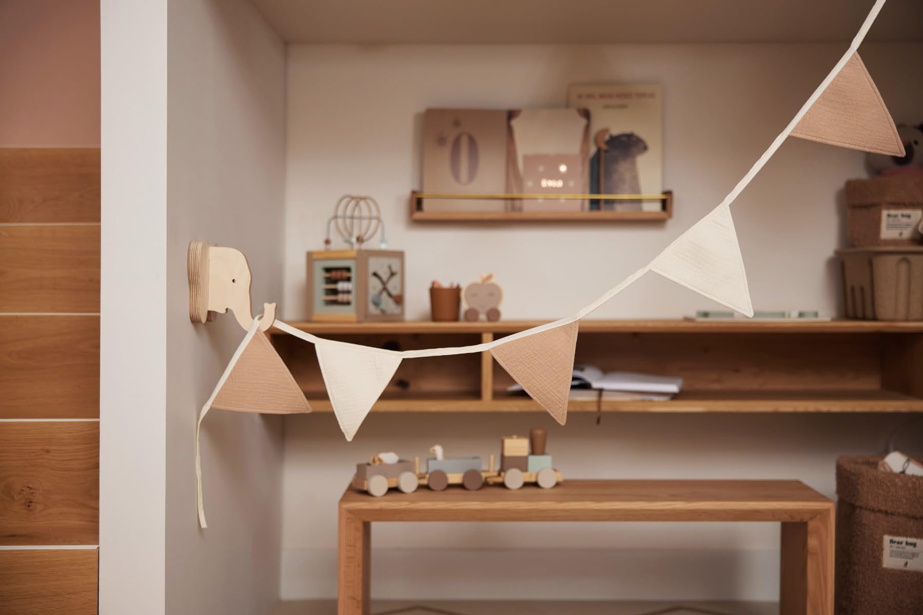 Jollein 719-602-67034 Bunting Biscuit/Ivory, Multicolor, 200 cm - Image 3
