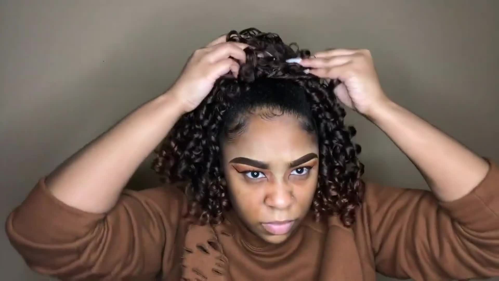 Amazon.com : AISI BEAUTY Curly Ponytail Extension Dark  display picture 1