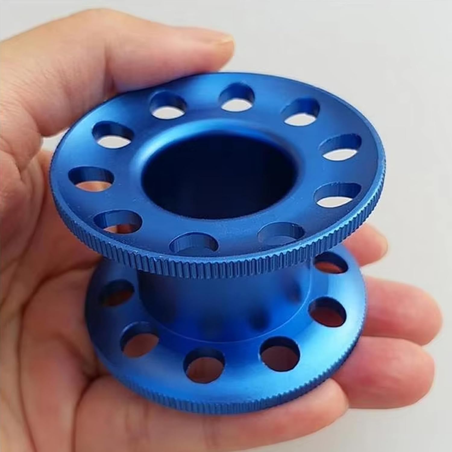 Multipurpose Compacts Miniature Diving Reel Professional 10 Hole Aluminum Alloy Spool for Advanced Underwater Operations Diving Line Management Reel Dive Spool