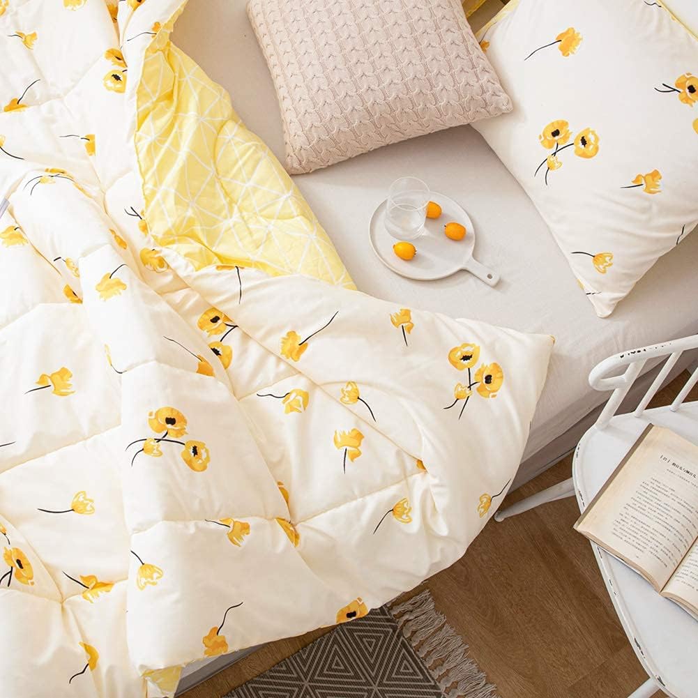 Bedorm Yellow Bedding Comforter Set Floral Plaid Reversible Comforter Queen Size Bed Set Flowers Pattern Cute Botanical Bed Comforter Set(Queen, Yellow)