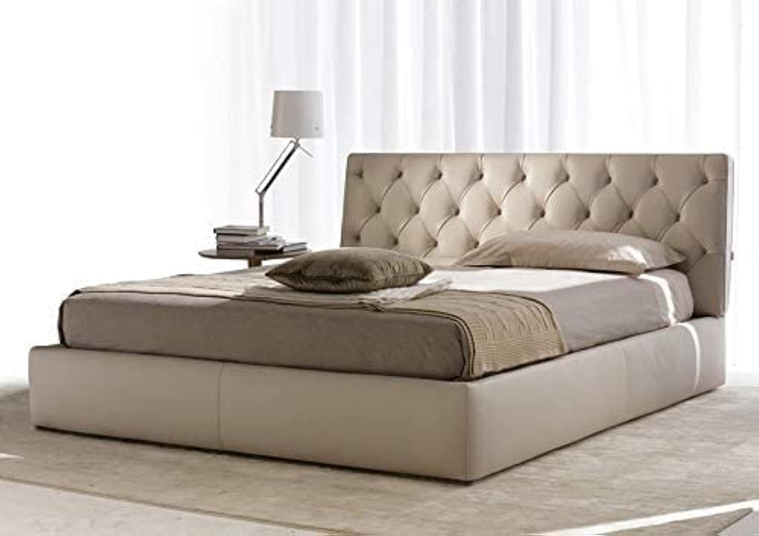 R2R FURNITURE - TRIBECA BED FRAME KING SIZE WITH SPRING MATTRESS 180x200