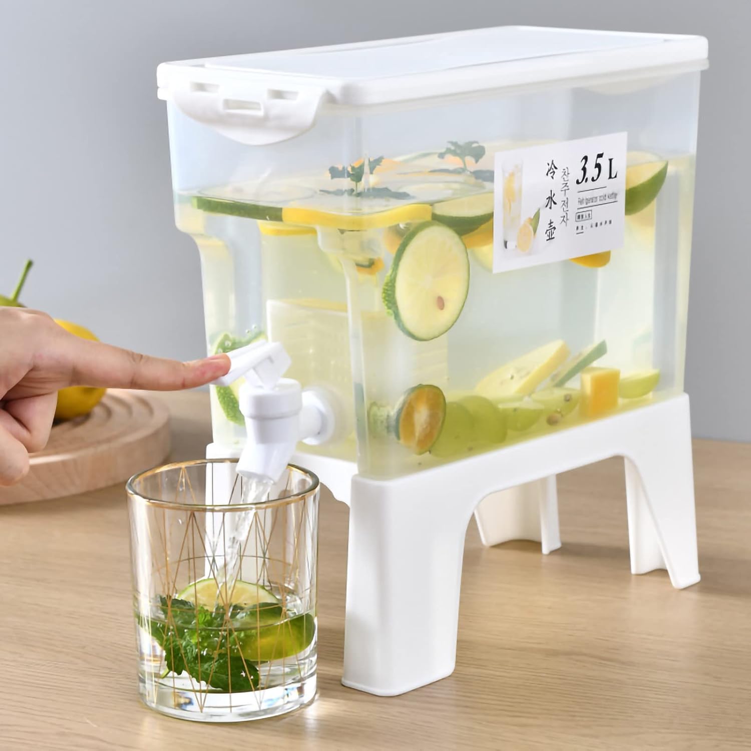 Plastic Drink Dispenser Beverage Dispenser with Stand and